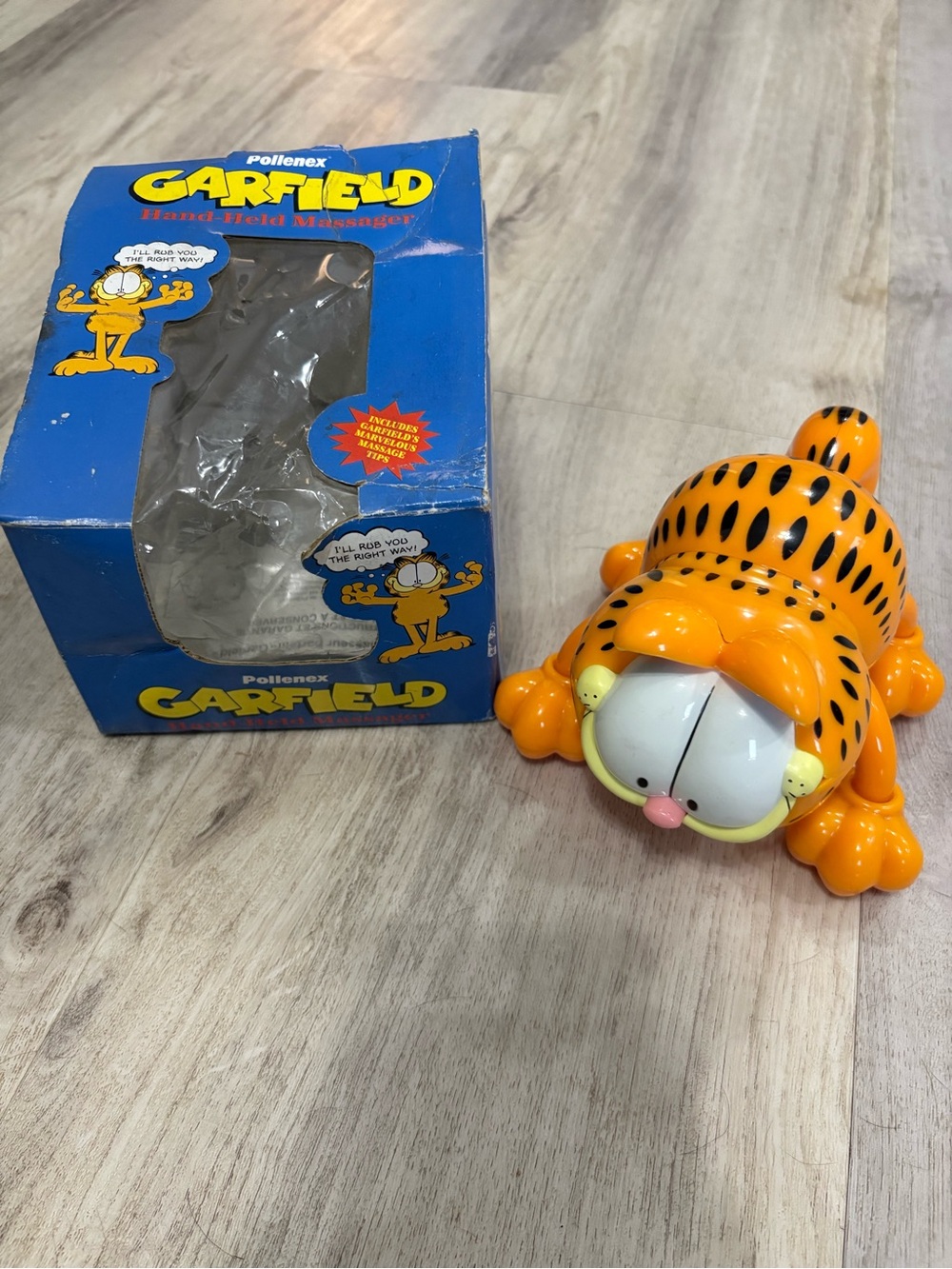 NIB Vintage Pollenex Garfield Hand Held Massager Collectible